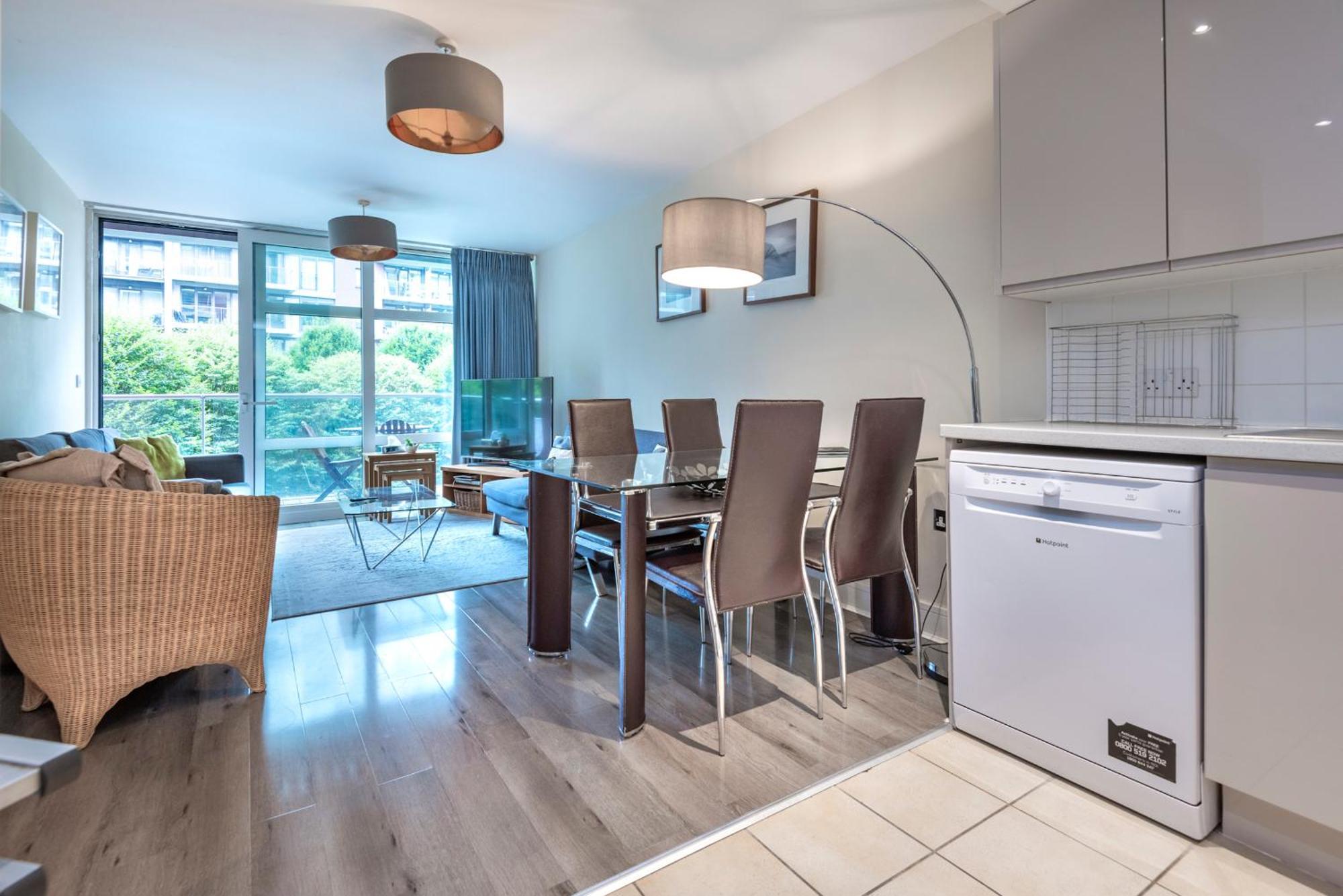 Battersea Power Station Apartment London Bagian luar foto