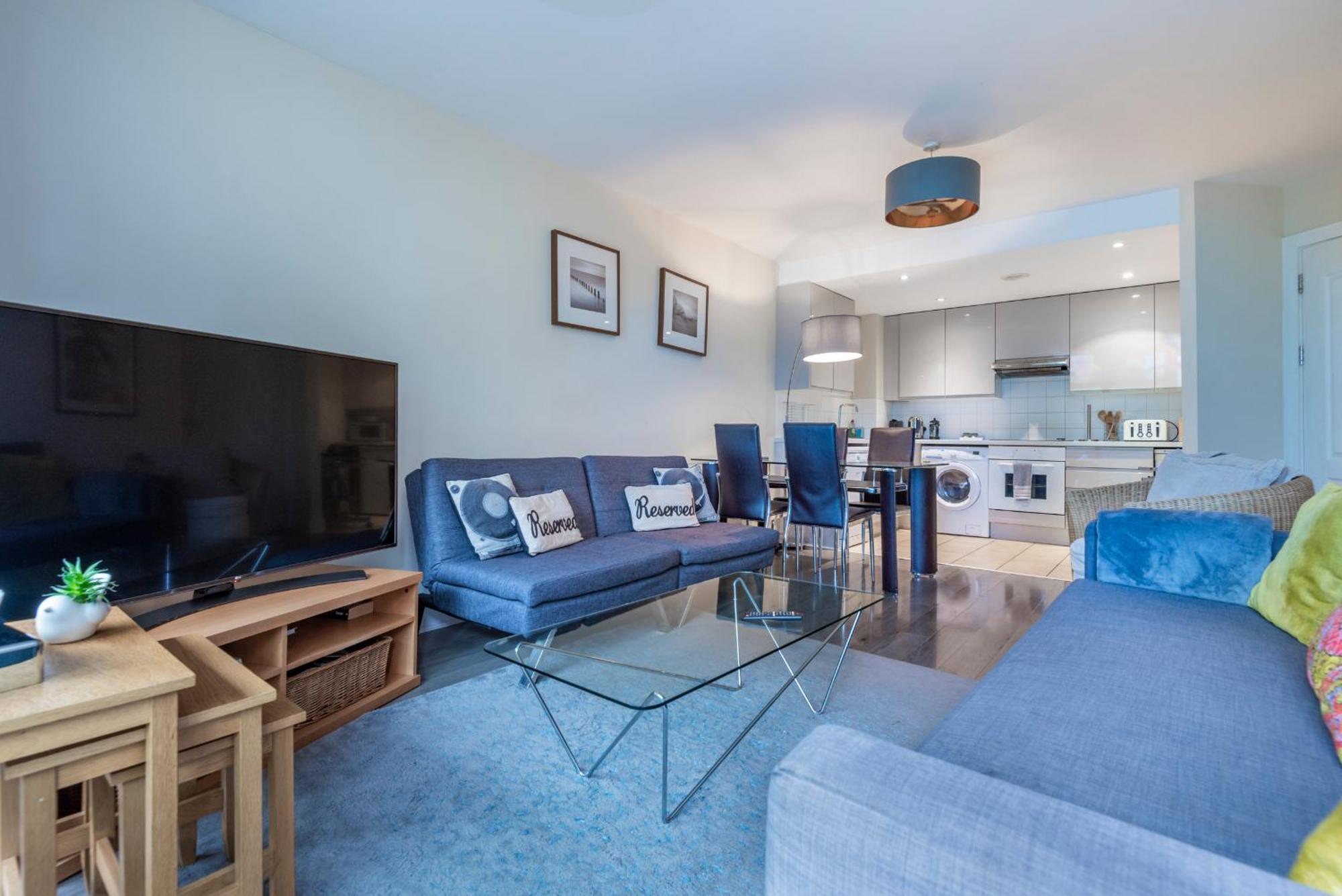 Battersea Power Station Apartment London Bagian luar foto