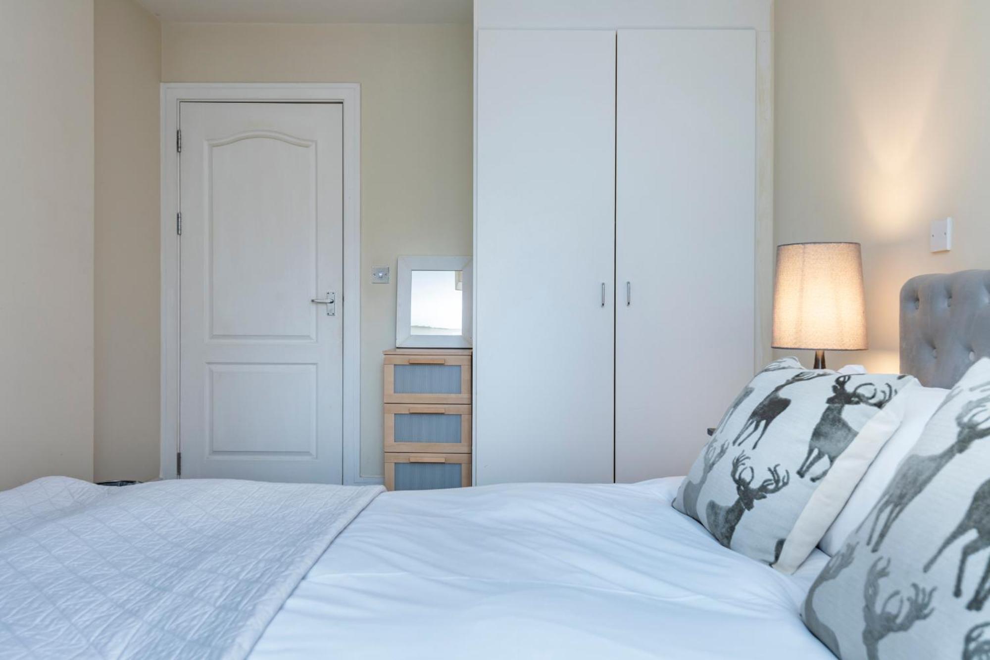 Battersea Power Station Apartment London Bagian luar foto