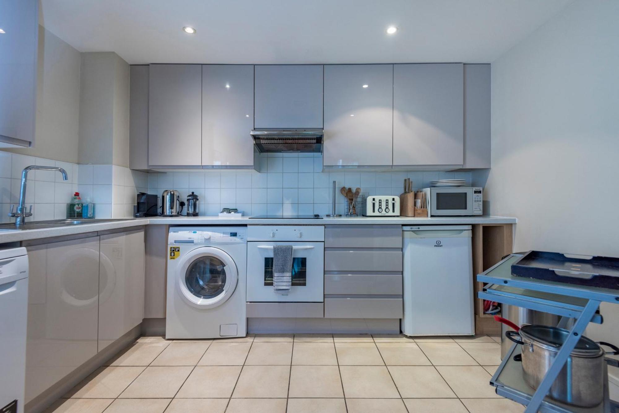 Battersea Power Station Apartment London Bagian luar foto