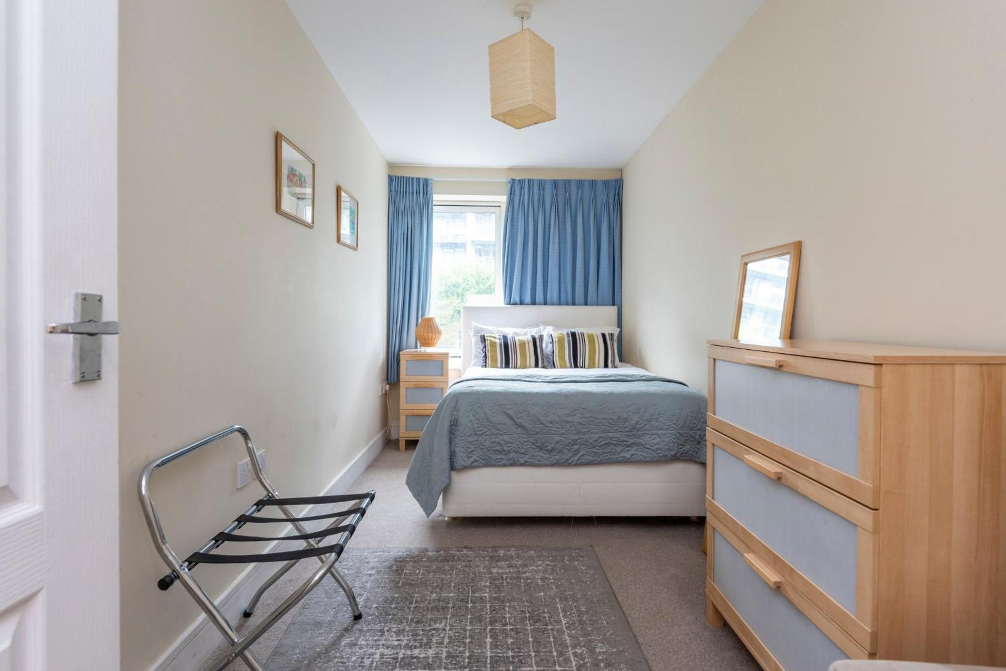 Battersea Power Station Apartment London Bagian luar foto