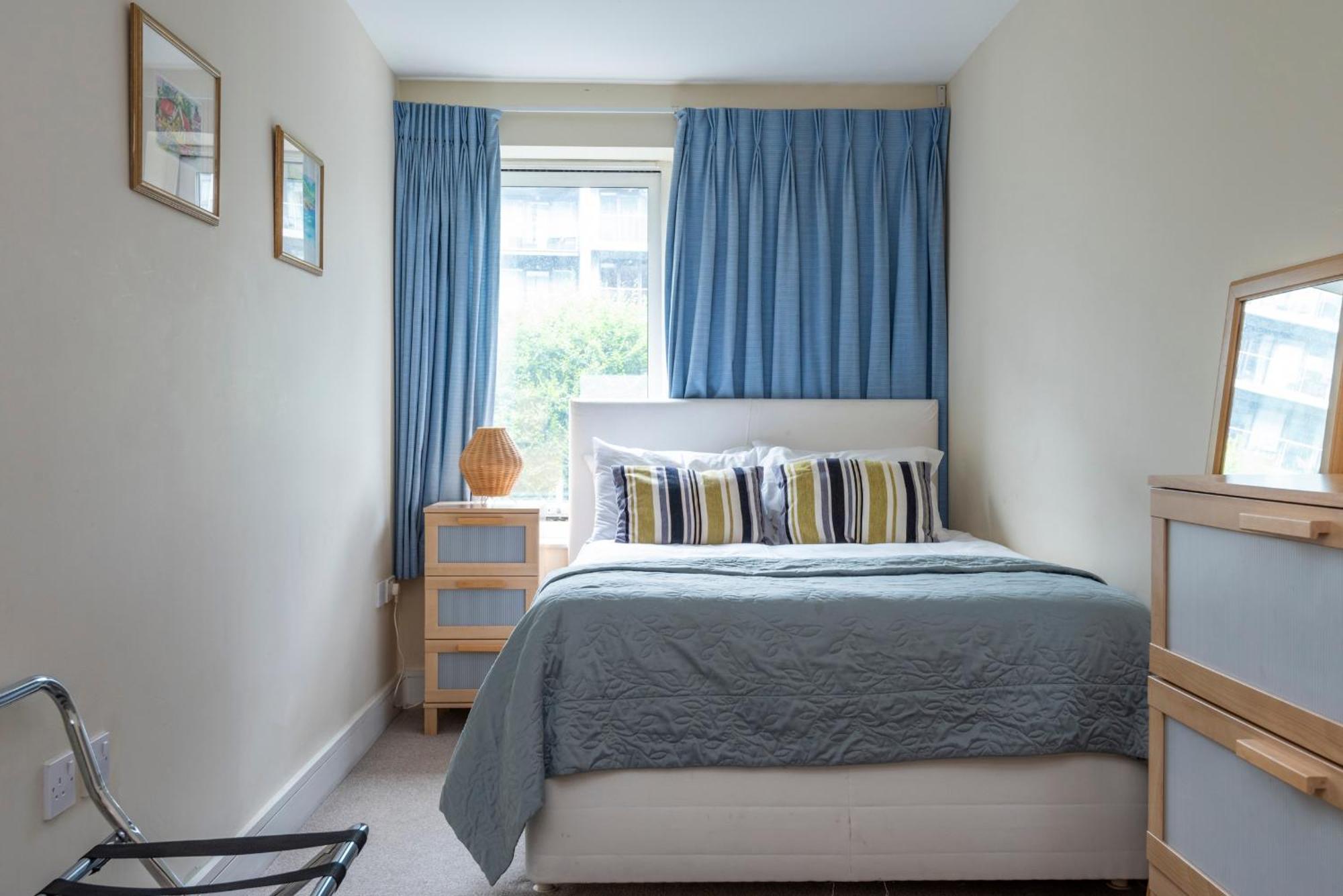 Battersea Power Station Apartment London Bagian luar foto